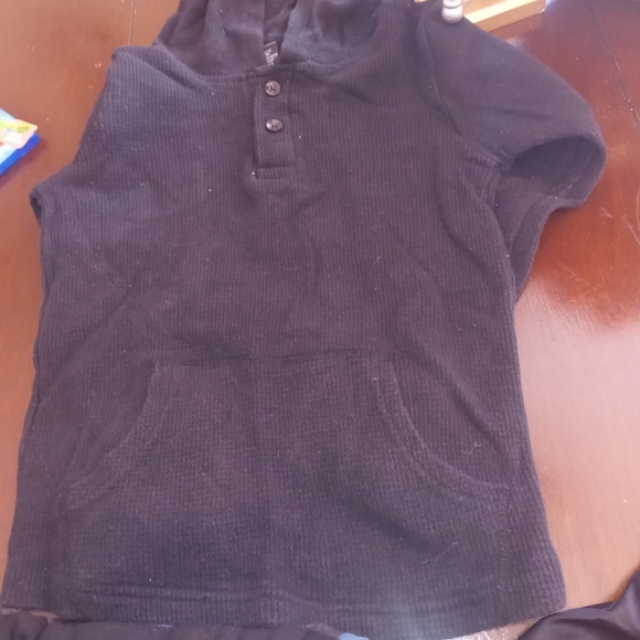 Boys outerwear size 6/8 - Picture 5 of 5